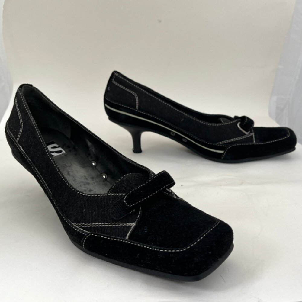 Lovingly Worn Via Spiga Black Square Toed Lady Heels  Feminine and Sexy